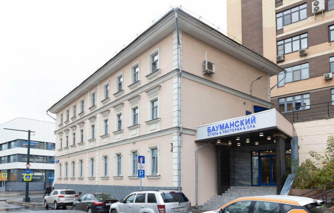 фасад дома, здание по адресу г Москва, ул Бауманская, д 68/8 стр 1